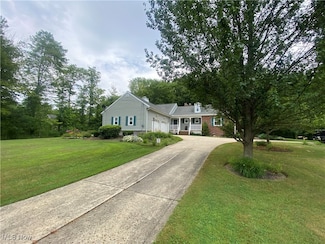 3296 Plymouth Gageville Rd, Ashtabula, OH 44004