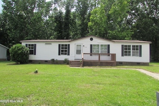 1120 Pasture Ln, Fayetteville, NC 28312