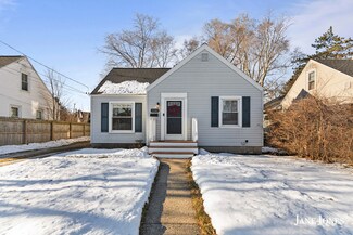 2243 Nelson Ave SE, Grand Rapids, MI 49507