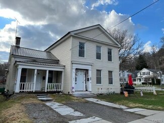 74 N Ann St, Little Falls, NY 13365