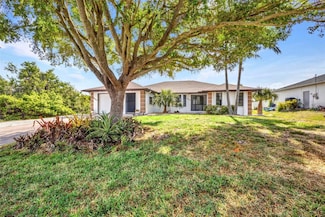 18753 Klingler Cir, Port Charlotte, FL 33948