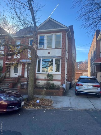 8644 139th St, Jamaica, NY 11435