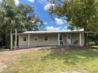 2760 Pioneer 9th St, Clewiston, FL 33440