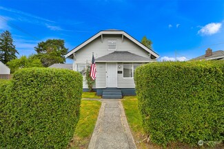 1125 E Kincaid St, Mount Vernon, WA 98274