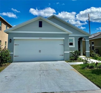 1440 Berry Ln, Davenport, FL 33837