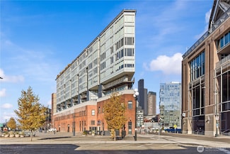 590 1st Ave S Unit 715, Seattle, WA 98104