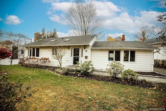 72 Old Post Rd N, Croton On Hudson, NY 10520