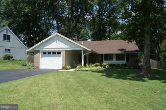 16118 Pond Meadow Ln, Bowie, MD 20716