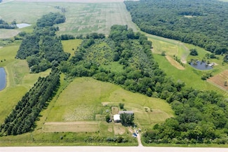 13483 County Road W66, Columbus Junction, IA 52738
