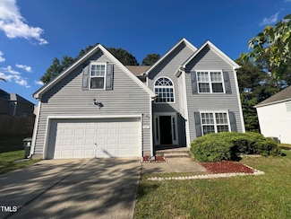 204 Trevor Ridge Dr, Holly Springs, NC 27540