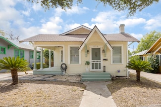 624 W Agarita Ave, San Antonio, TX 78212