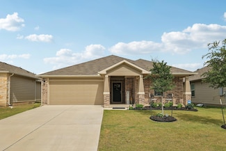 111 Krause Springs Dr, Hutto, TX 78634