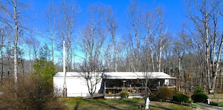 147 Bentley Cir, Wellington, KY 40387
