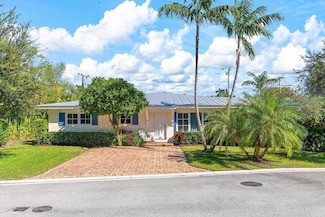 145 Macfarlane Dr, Delray Beach, FL 33483