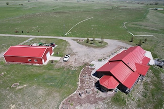 258A Howie Rd, Big Timber, MT 59011
