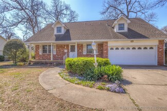 2110 E 52nd Place, Tulsa, OK 74105