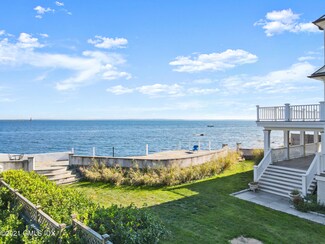 10 Lighthouse Ln, Old Greenwich, CT 06870