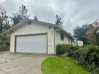 19817 Via Redonda Rd, Sonora, CA 95370