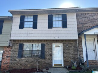 2358 Grayson Valley Cir, Birmingham, AL 35235