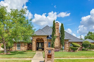 3509 Meadowside Dr, Bedford, TX 76021