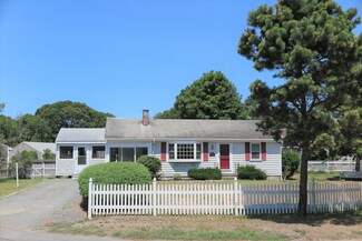 101 Lawrence Rd, Dennis Port, MA 02639