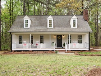 5209 Rivington Rd, Fuquay Varina, NC 27526