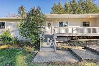 6141 Kirsop Rd SW, Olympia, WA 98512