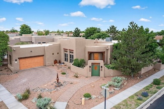 138 E Chili Line Rd, Santa Fe, NM 87508