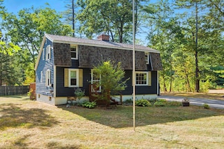 69 Lake Ave, Franklin, NH 03235