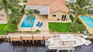 2651 NE 4th St, Pompano Beach, FL 33062