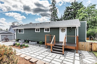 469 Hoquiam Ave NE, Renton, WA 98059