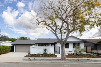 2384 Fordham Dr, Costa Mesa, CA 92626