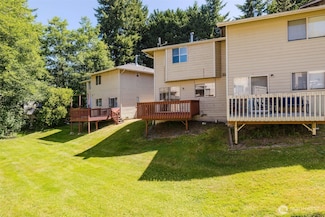 1338 NE Jasmine Ln, Bremerton, WA 98311