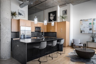 311 E Erie St Unit 325, Milwaukee, WI 53202