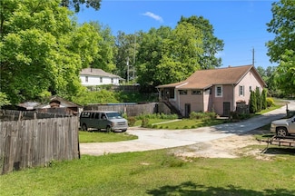 2667 Peyton Rd NW, Atlanta, GA 30318