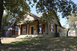 703 N 2nd Ave, Durant, OK 74701