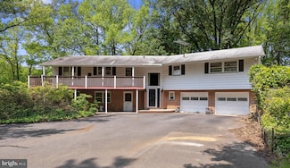 49 Clover Ave, Gloucester City, NJ 08030