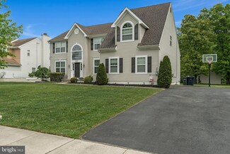 448 Huntingdon Dr, Williamstown, NJ 08094