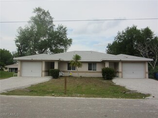 4628 30th St SW, Lehigh Acres, FL 33973