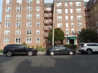 84-55 Daniels St Unit 3B, Jamaica, NY 11435