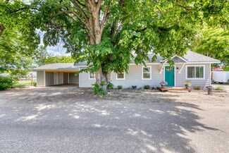 154 Manhattan St, Hamilton, MT 59840