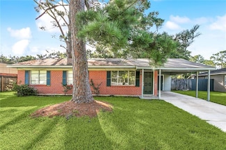 106 Walnut St, Mandeville, LA 70471