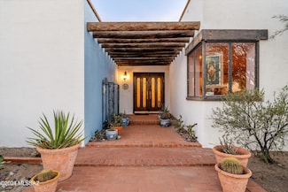 1656 E Kleindale Rd, Tucson, AZ 85719