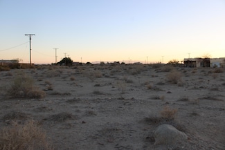 2391 Shore King Ave, Thermal, CA 92274