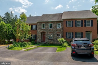104 Garden Ct, Emmaus, PA 18049
