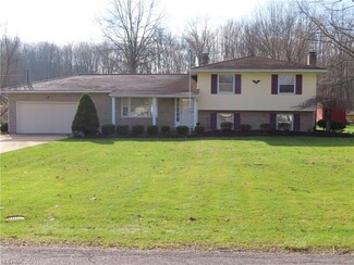 548 Catalina Dr, Akron, OH 44319