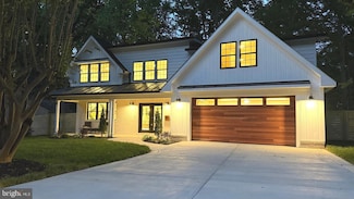 5303 Rolling Rd, Springfield, VA 22151