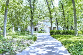 410 E Beady Rd, Arlington, TX 76006