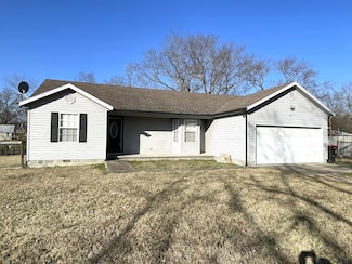 111 1st St, Pineville, MO 64856
