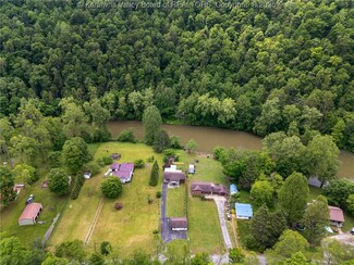 9627 Procious Maysel Rd, Procious, WV 25164